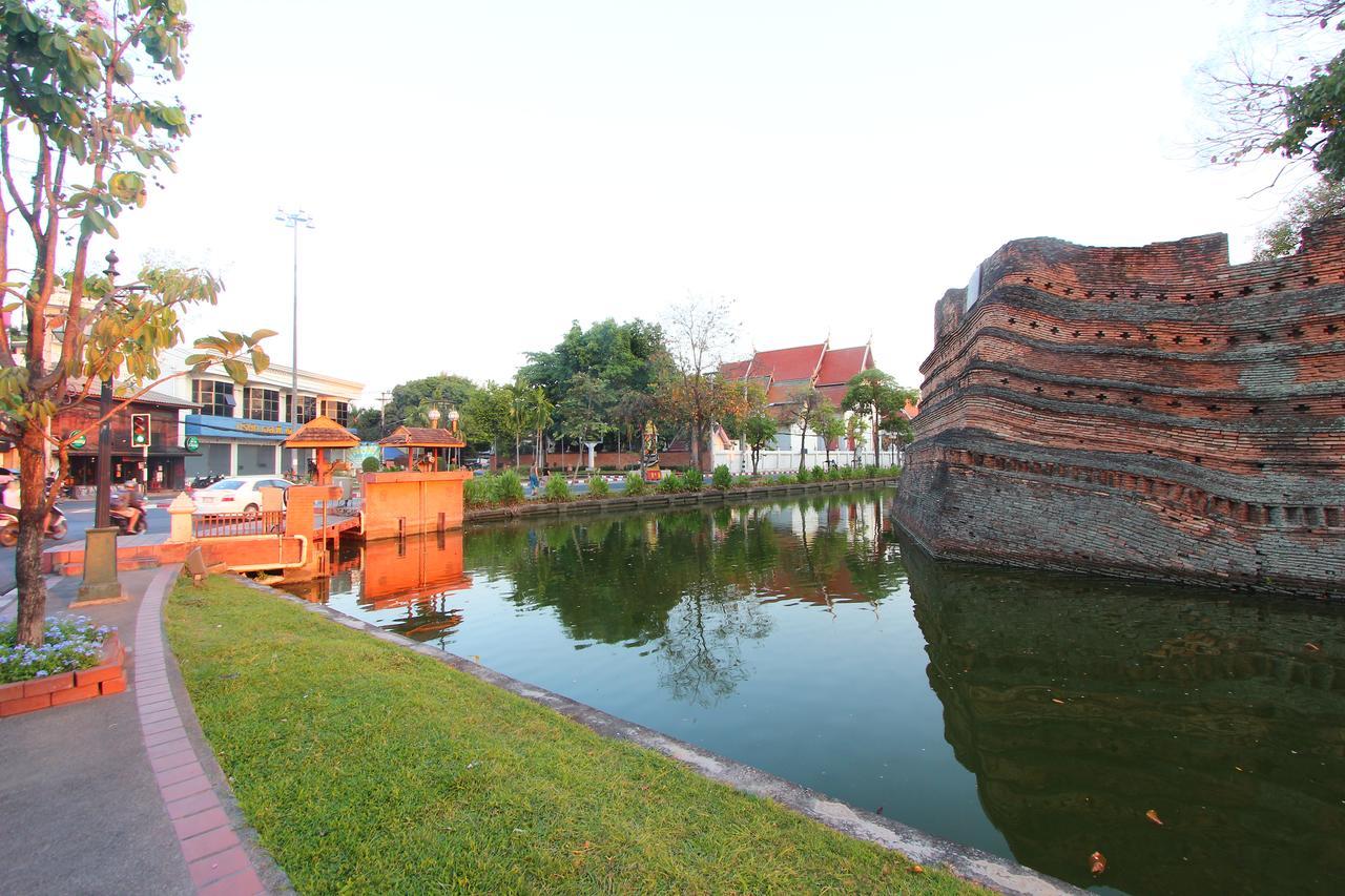 Hotel Sripoom Boutique House Chiang Mai Exterior foto