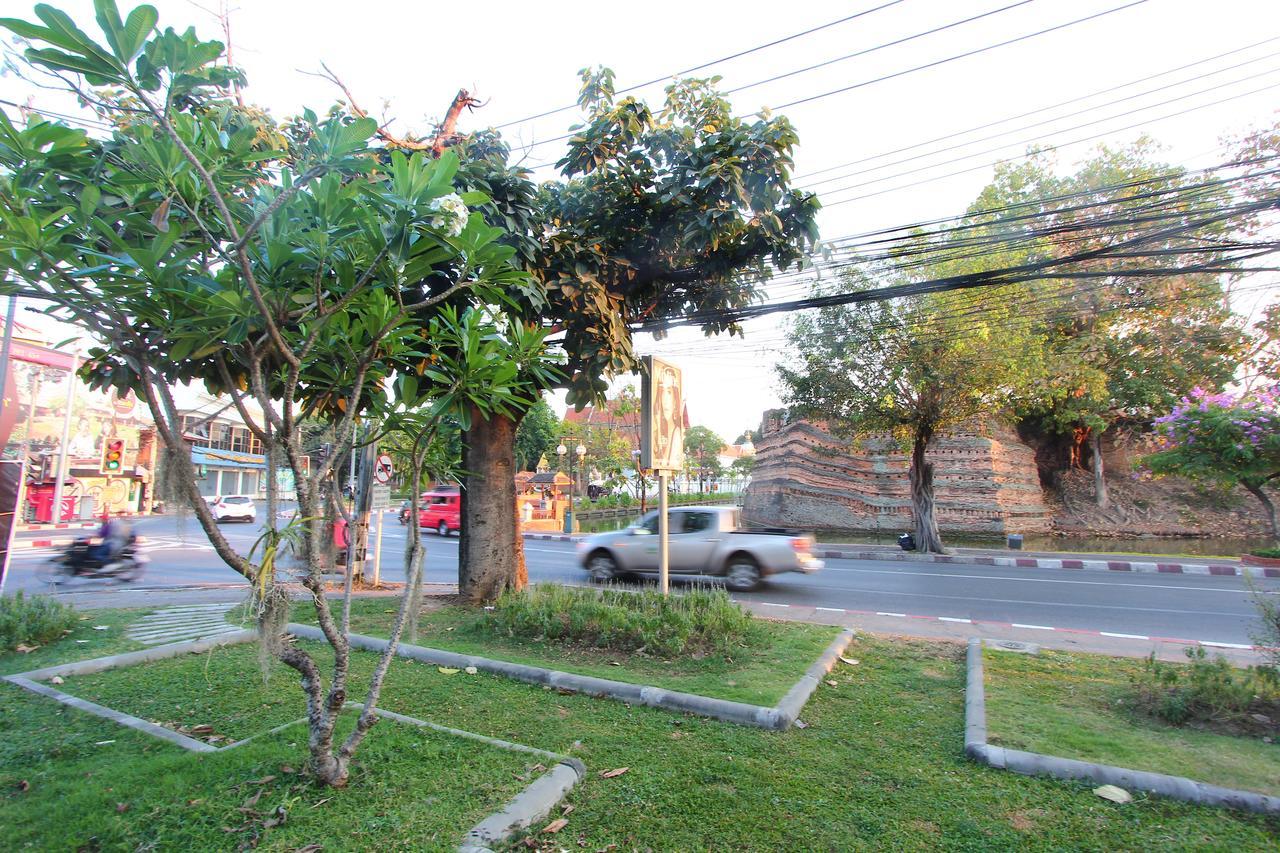 Hotel Sripoom Boutique House Chiang Mai Exterior foto